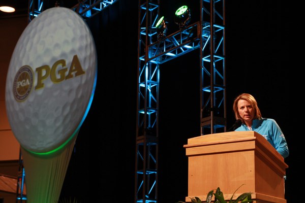 2013年PGAマーチャンダイズショー フォトギャラリーレポート アニカ・ソレンスタム＝自らのゴルフ人生とゴルフの大切さをスピーチで語った