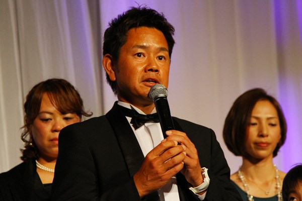 藤田寛之2012年度賞金王獲得祝賀会 感謝の言葉と今季に向けての抱負を語った藤田寛之