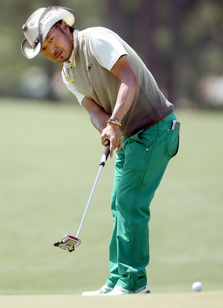 片山晋呉、自己ベスト更新で4位タイ発進
