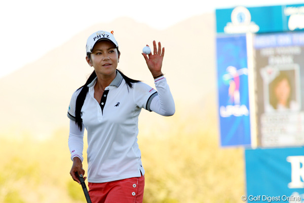 故障明けの宮里藍が単独首位発進！有村智恵は59位タイ