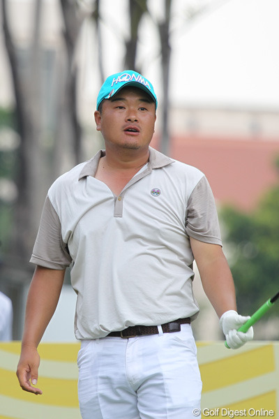 小田孔明、池ポチャ4回も我慢のゴルフ