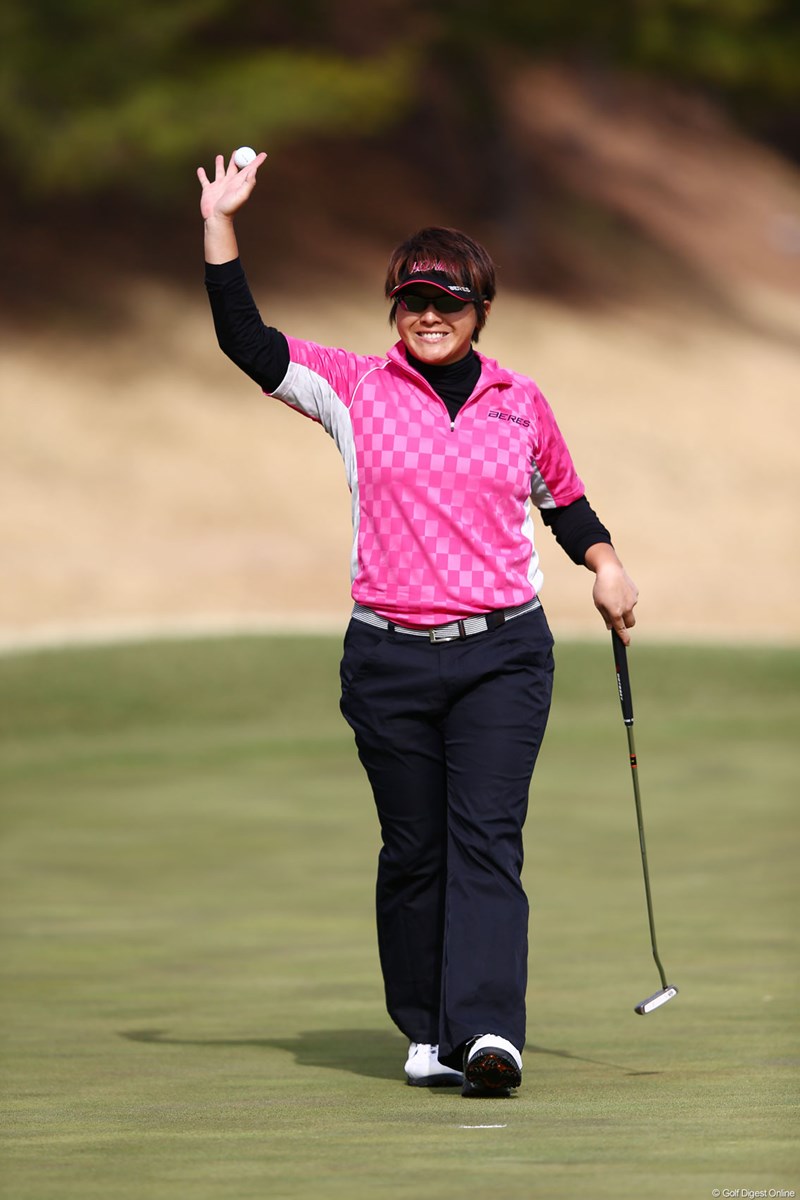 2013年 ヨコハマタイヤゴルフトーナメントPRGRレディスカップ 2日目 ウェイ・ユンジェ
