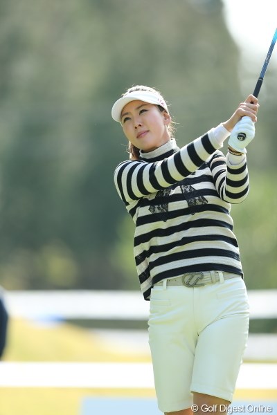 2013年 Tポイントレディスゴルフトーナメント 初日 ホン・ジンジュ