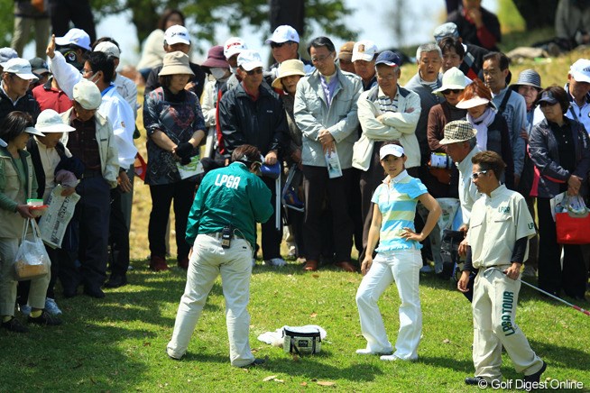 2013年 アクサレディスゴルフトーナメント in MIYAZAKI 2日目 香妻琴乃