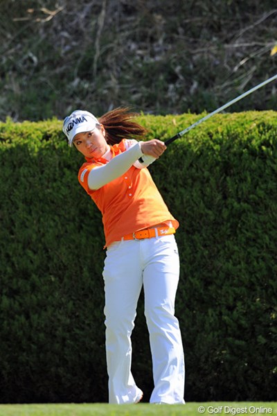 2013年 スタジオアリス女子オープン 初日 笠りつ子 2バーディ、1ボギーと粘りのゴルフで3位タイにつけた笠りつ子