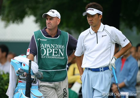2006年 日本オープンゴルフ選手権競技 3日目 星野英正 自分のイメージカラーがブルーの星野。バック、ヘッドカバー、グリップまでブルーのトータルコーディネート