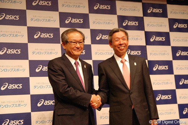 アシックスとダンロップスポーツがシューズ部門で業務提携