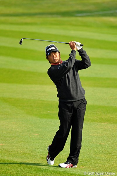 2013年 つるやオープンゴルフトーナメント 初日 塚田好宣 先週ツアー初優勝を果たした塚田好宣プロ。少し風邪気味ながらも調子は良いとのこと。