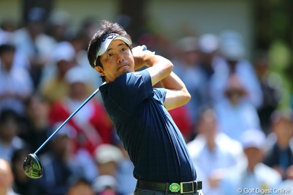 2013年 日本プロゴルフ選手権大会 日清カップヌードル杯 2日目 深堀圭一郎 出入りの激しい展開を制して上位をキープ。2日目は松山、宮里優作とラウンドする。