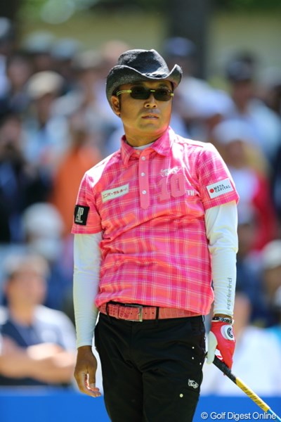 2013年 日本プロゴルフ選手権大会 日清カップヌードル杯 2日目 片山晋呉 女子ばかりにピンクを着させてたまるかー！