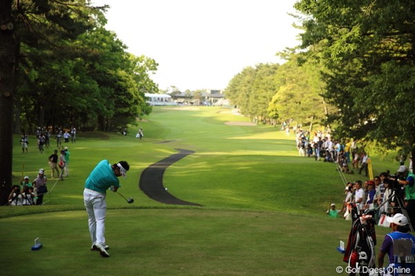 2013年 日本プロゴルフ選手権大会 日清カップヌードル杯 3日目 松山英樹 明日のこの18番ティはギャラリーが埋め尽くすだろうね。
