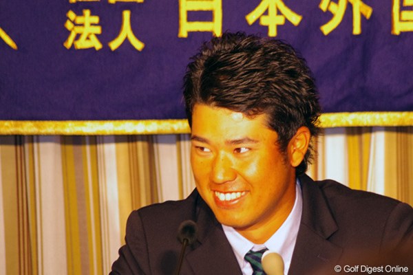 2013年 外国特派員協会会見 松山英樹 外国人ジャーナリストを前にした会見に招かれた松山英樹。前日の惜敗も「もう終わったこと」。