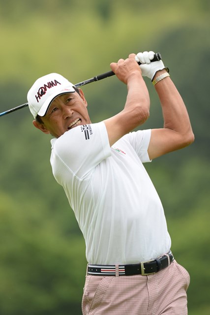 責任を果たせてホッとした 井戸木が単独2位の好発進 国内シニアツアー Pga Gdo ゴルフダイジェスト オンライン