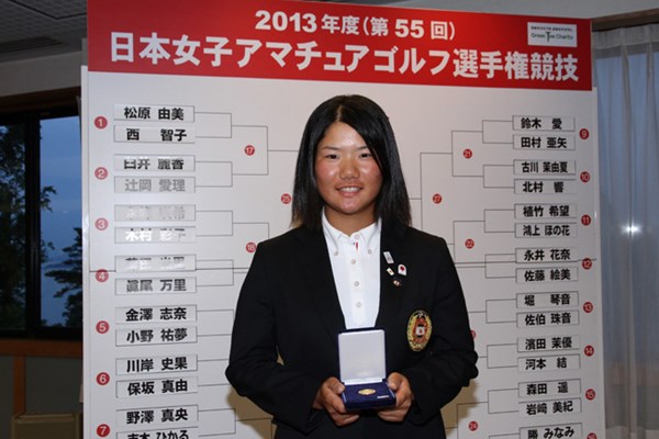 2013年 日本女子アマチュア選手権 3日目 松原由美 初優勝を狙う14歳の松原。メダリストの栄誉を得て、決勝ラウンドに進む。（写真提供：JGA)