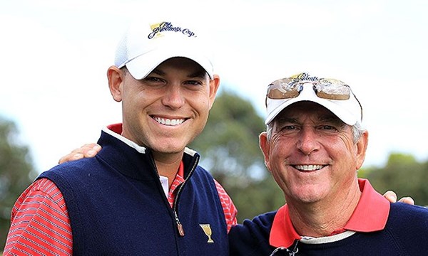 ジェイ・ハース（右）とビル・ハース親子 PGAツアーで2代に渡り成功を収めているジェイ・ハース（右）とビル・ハース親子（Getty Images）