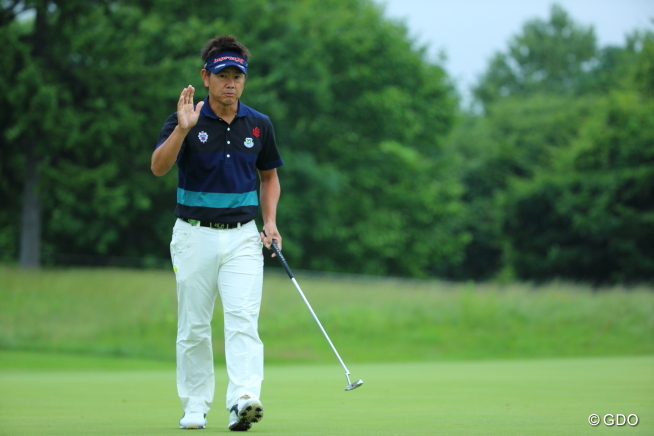 藤田寛之は鍛えたハートでカップに入れる
