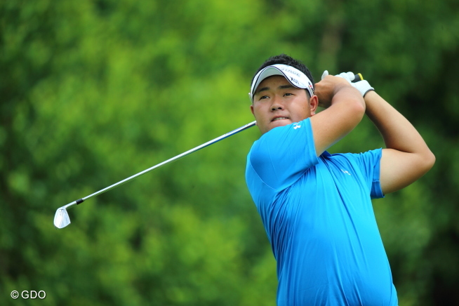 薗田が「61」で首位浮上、ツアー2勝目に王手！ 松山は5打差