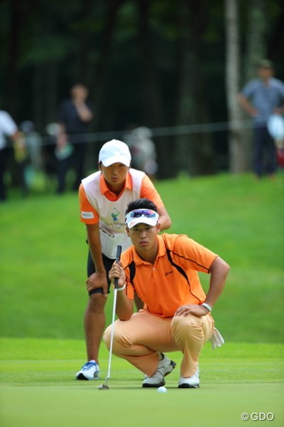 2013年 長嶋茂雄 INVITATIONAL セガサミーカップゴルフトーナメント 3日目 松山英樹 単独4位以上ならプロ転向後、史上最速の9戦目で獲得賞金1億円に到達。だが松山は逆転勝利だけを見据える。