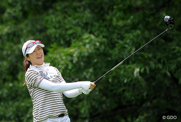 2013年 日医工女子オープンゴルフトーナメント 2日目 ヤング・キム 七夕のお願い事は「日本で初優勝！」とヤング・キム。その思いは明日天に届くだろうか