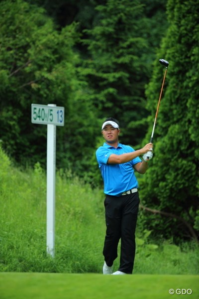 2013年 長嶋茂雄 INVITATIONAL セガサミーカップゴルフトーナメント 3日目 薗田峻輔 コースレコード「61」をマークした薗田峻輔。単独トップで最終日を迎える。