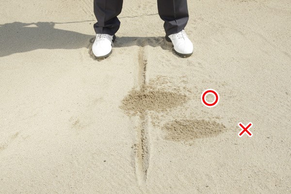 スタンスのセンターのラインを打ちぬく