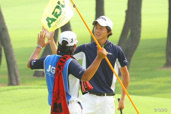 2013年 日本アマチュアゴルフ選手権 4日目 大堀裕次郎 20ホール目にバーディ奪って勝利を掴んだ大堀