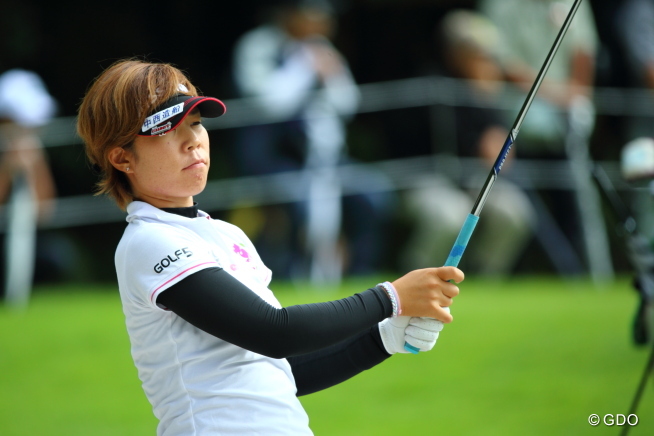 【速報】穴井詩が単独首位の好発進！