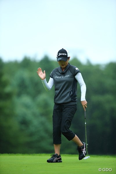 2013年 ニトリレディスゴルフトーナメント 2日目 北田瑠衣 飛ばなくたってショートゲームの安定感抜群だもんな。