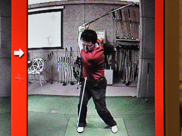 加賀谷さんスイング正面 受講後（2） 