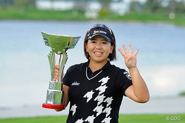 2013年 ゴルフ5レディスプロゴルフトーナメント 最終日 吉田弓美子 伸ばし合いとなった最終日、吉田弓美子がプレーオフを制し今季3勝目を飾った。