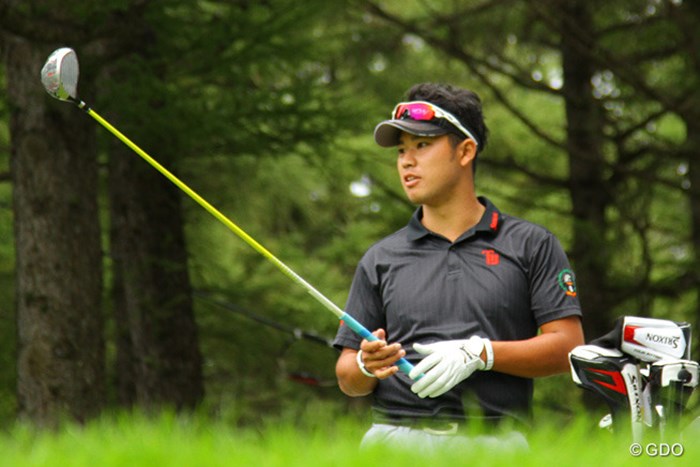 レモンイエローのニューシャフトをテスト中…松山が今季4勝目を狙って札幌ゴルフ倶楽部 輪厚コースを戦う。 2013年 ANAオープンゴルフトーナメント 事前 松山英樹