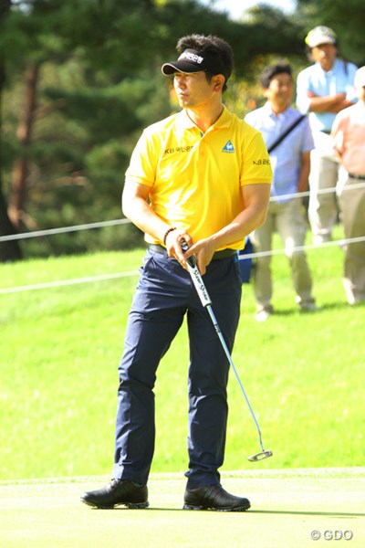 2013年 アジアパシフィックオープンゴルフチャンピオンシップ パナソニックオープン 初日 Y.E.ヤン 太グリップ「スーパーストローク」の愛用者。