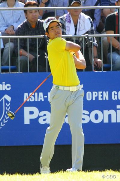 2013年 アジアパシフィックオープンゴルフチャンピオンシップ パナソニックオープン 3日目 リャン・ウェンチョン 中国の35歳プロ。いつものフォロー。