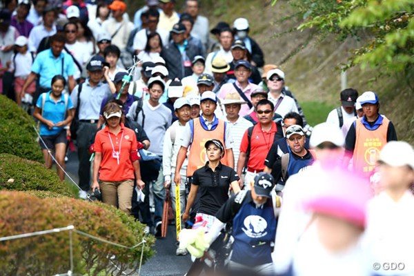 2013年 ミヤギテレビ杯ダンロップ女子オープンゴルフトーナメント 2日目 宮里藍 藍ちゃんは東北仙台でもやはりスターです