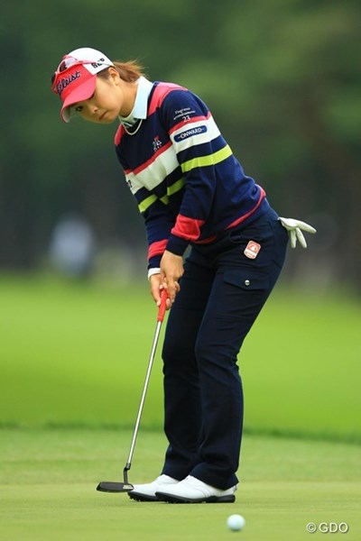 2013年 日本女子オープンゴルフ選手権競技 2日目 菊地絵理香 バーディとボギーが交互に来る苦しい展開でした。2オーバー10位タイ。