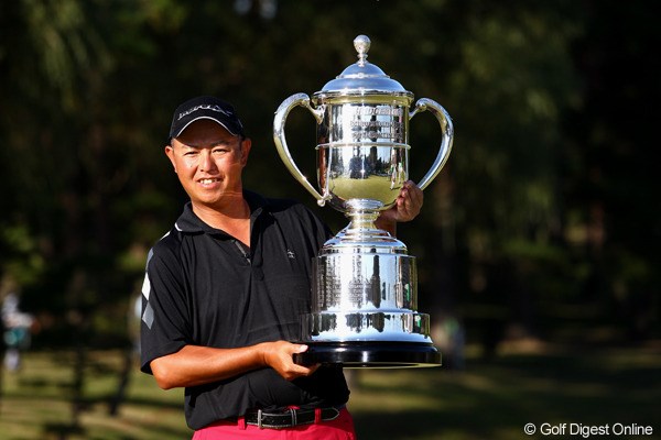 2013年 ブリヂストンオープンゴルフトーナメント 事前 谷口徹 昨年は劇的な逆転勝利で優勝を飾った谷口徹。今年は大会3連覇を狙う。