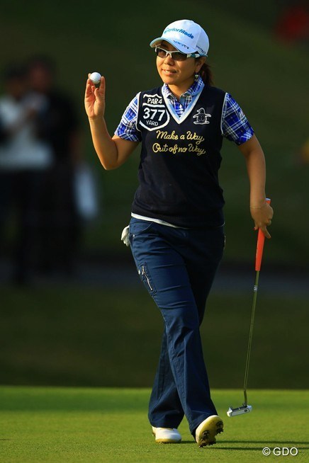 2013年 樋口久子 森永製菓ウイダーレディス 初日 宮里美香