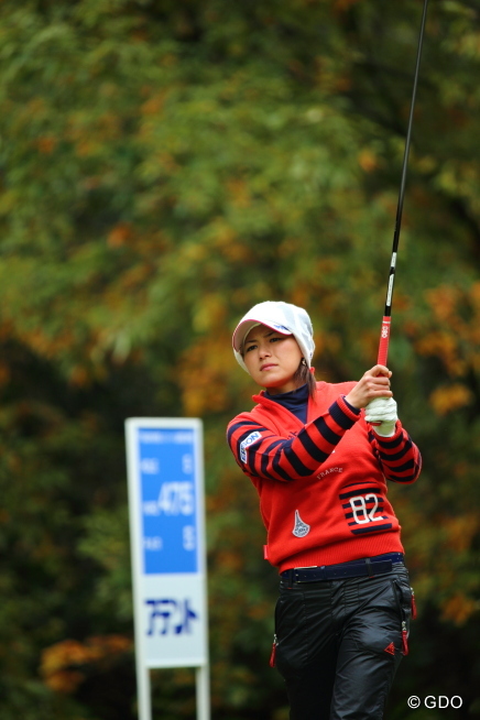 横峯さくらが38位→5位に浮上！ 明日は森田理香子と同組対決へ