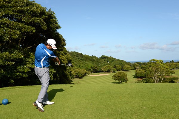 ティショットは最も曲がり幅が許される