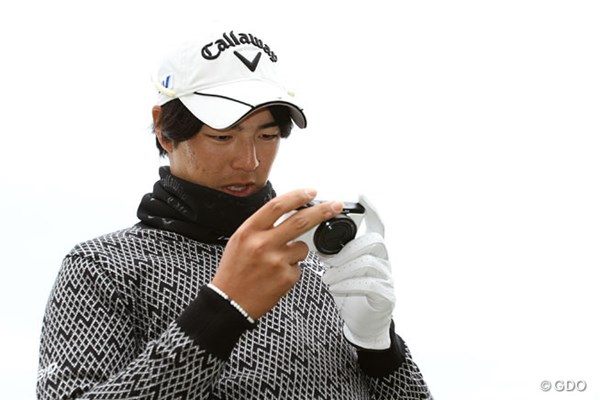 2013年 カシオワールドオープンゴルフトーナメント 事前 石川遼 自身もよくスイングの撮影をしている石川遼。カシオの新しいデジタルカメラを使い、スイングチェックを行っていた