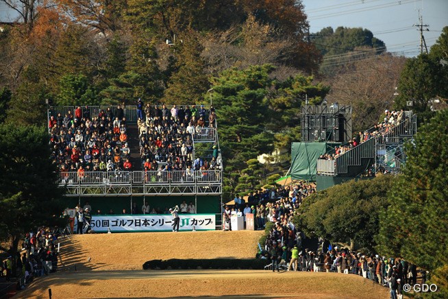 2013年 ゴルフ日本シリーズJTカップ 3日目 1番ホール