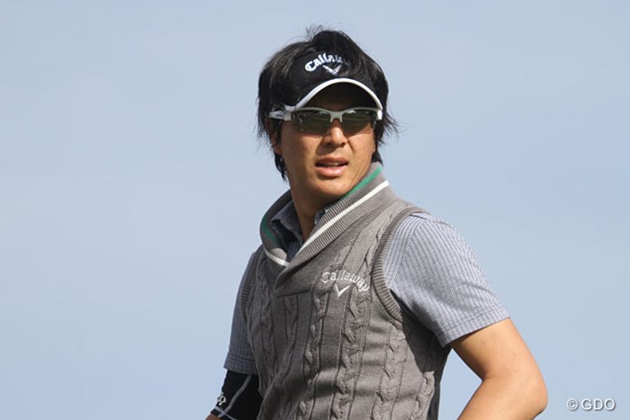 大混戦となった優勝争い、石川遼もスコアを伸ばしてバックナインに突入した 2014年 ファーマーズインシュランスオープン 最終日 石川遼