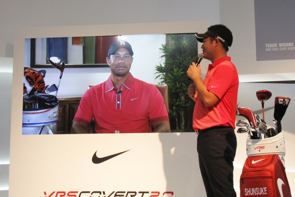 タイガーが衛星生中継で出演！第48回ジャパンゴルフフェアが開幕