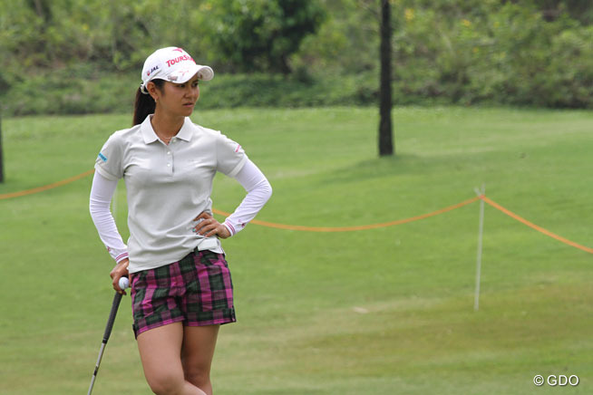 宮里藍、高速グリーンに苦しみ痛恨の2ダボ