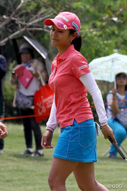 宮里藍“肩周りの違和感”が響き上位浮上ならず