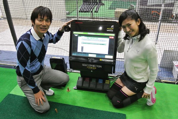 コナミ、最新鋭の「ゴルフコネクション プレミアム」を出展