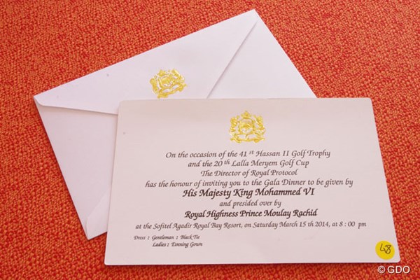 2014年 ハッサンII ゴルフトロフィー 3日目 招待状 出席者に届く招待状は王家の紋章入り