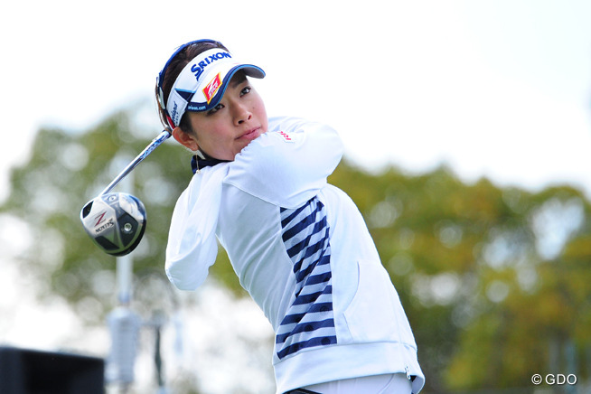 女王・森田理香子は4位発進もショットに不満顔