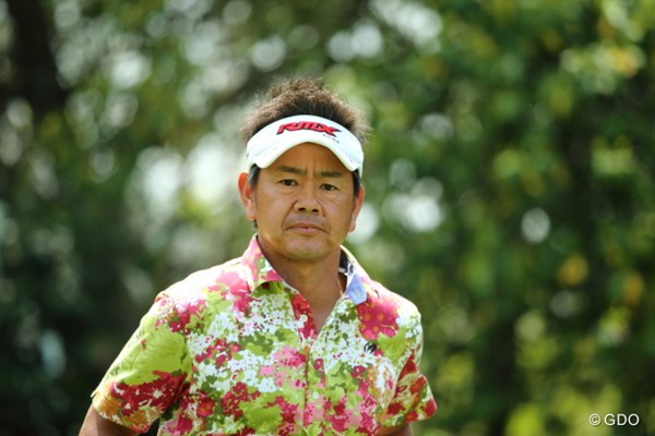 2014年 つるやオープンゴルフトーナメント 最終日 藤田寛之 ハワイアンズのスタッフです