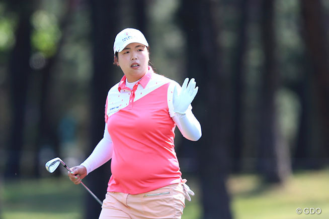＜3日目＞フォンが単独首位で最終日へ 成田美寿々が「66」で2打差に急浮上